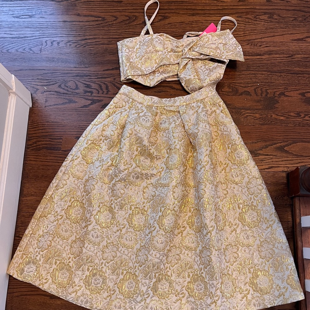 Lily Pulitzer gold 2 piece NWT